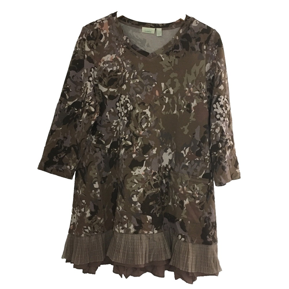 LOGO Lounge Tunic Top Size L V Neck Pockets 3/4 Sleeve Pleated Ruffle Hem